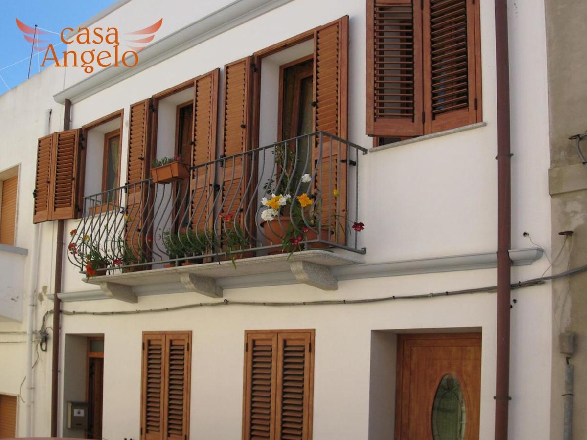 Casa Angelo B&B Calasetta Eksteriør billede